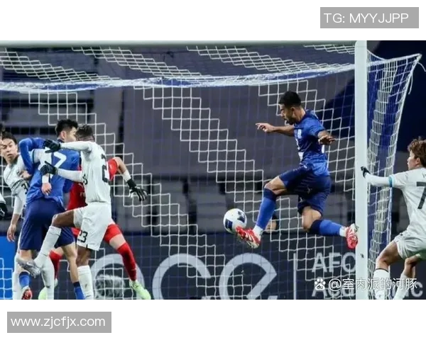 2017年申花与上港激战回顾：足球盛宴中的激情与荣耀