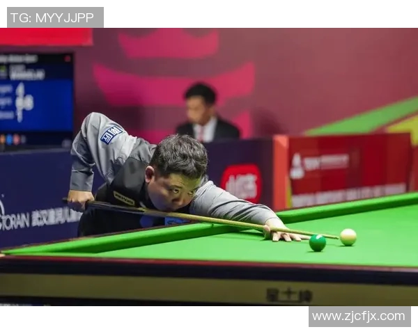 丁俊晖与乔伊斯精彩对决全场回顾及精彩瞬间分析